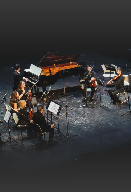 CGM Orchestra. Шедевры неоклассики: Эйнауди, Рихтер, Циммер