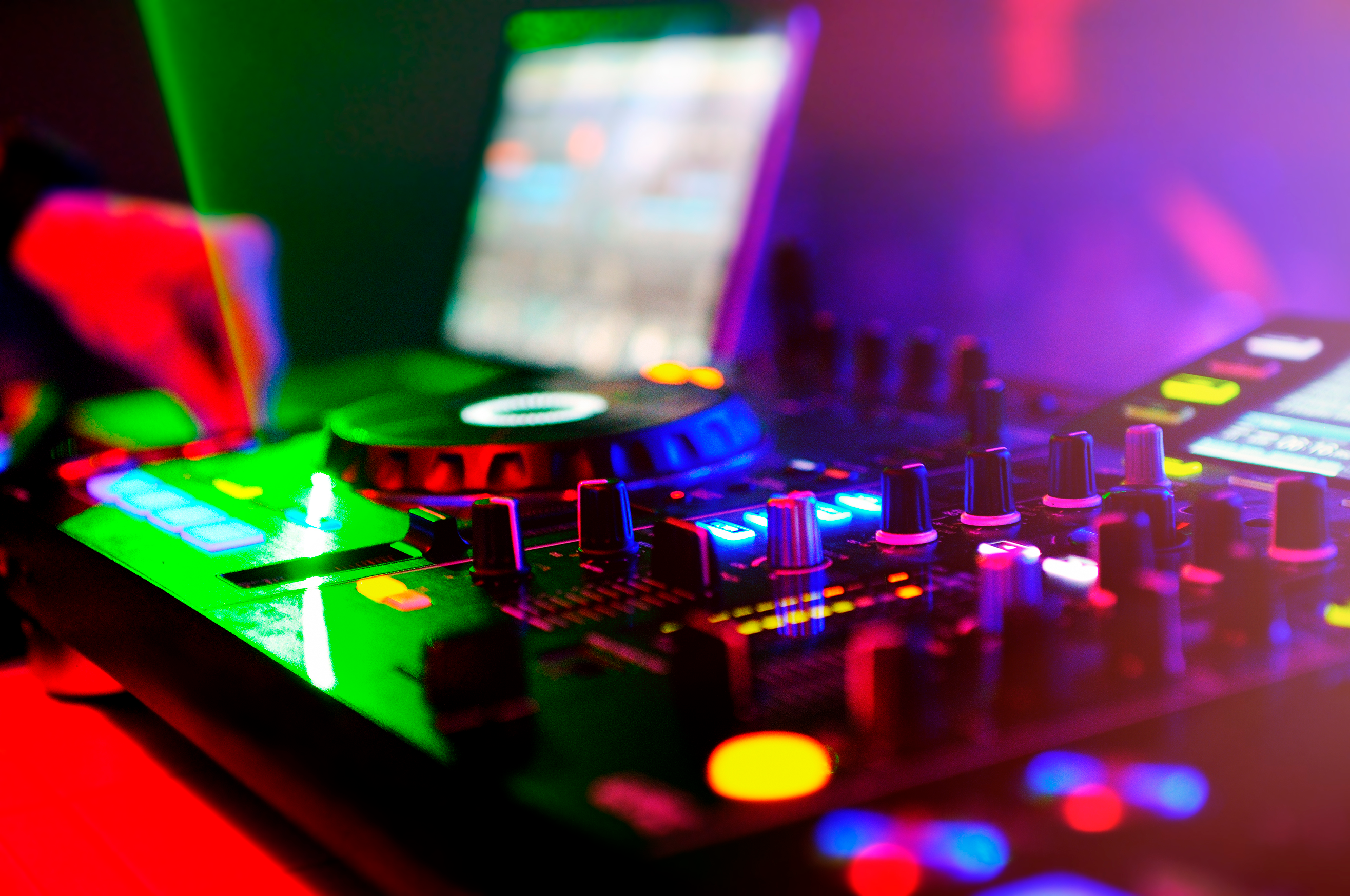 DJ Pozdnyakov