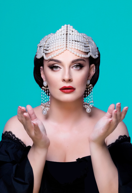 ЕЛЕНА ВАЕНГА